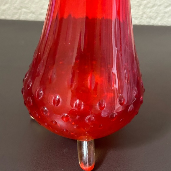 MCM L.E. Smith Amberina Vase - Picture 10 of 11